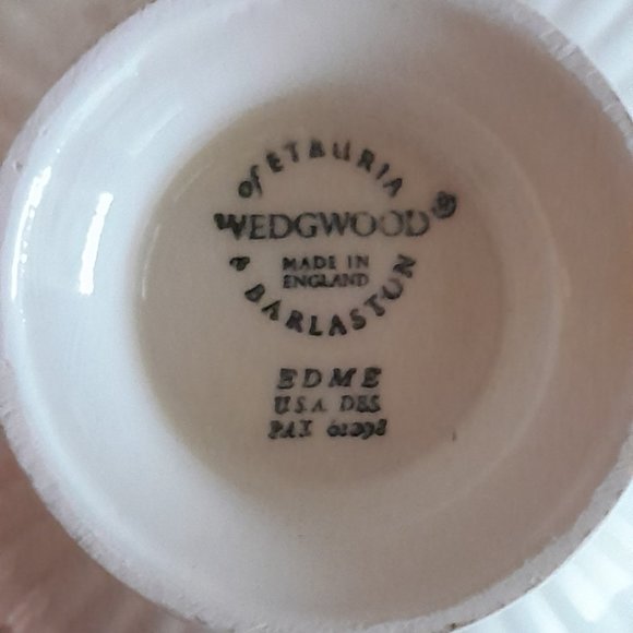 3 Wedgewood EDME Etruria & Barlaston Footed Cups - Picture 3 of 4